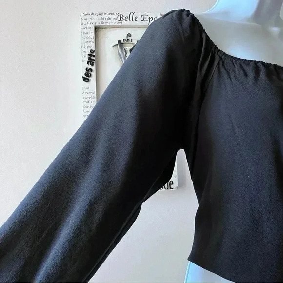 TOBI Black Cropped Wrap Top Size L - Picture 4 of 9